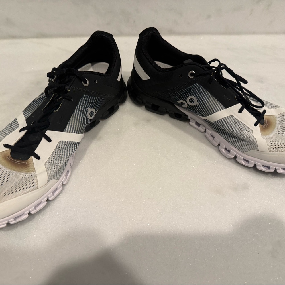 On Running Men’s Black and White Athletic Shoes
